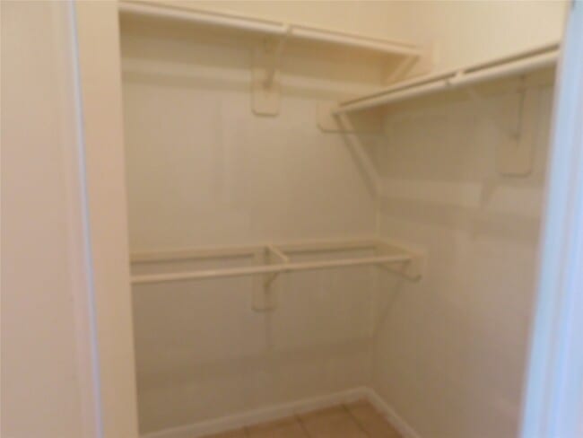 Building Photo - 122 High Meadows Dr