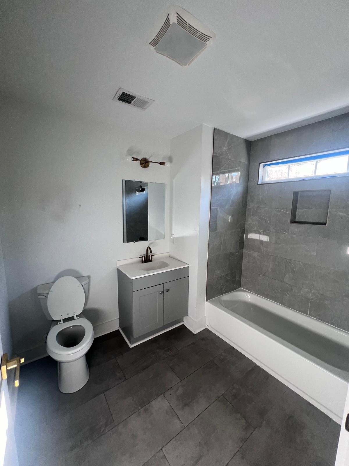 Building Photo - 7111 Porcher Dr