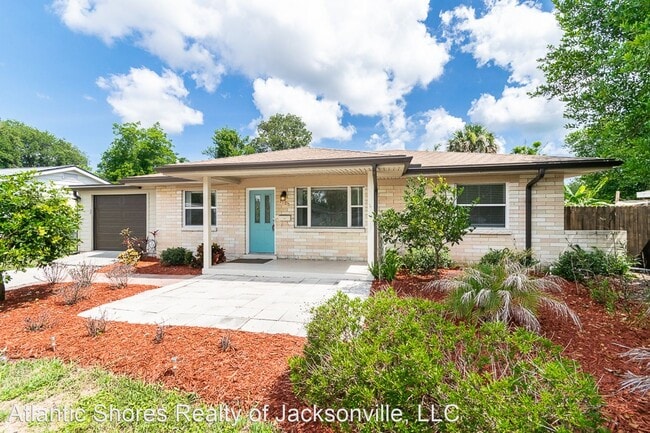 Building Photo - 4 br, 2 bath House - 1103 14th Ave. N