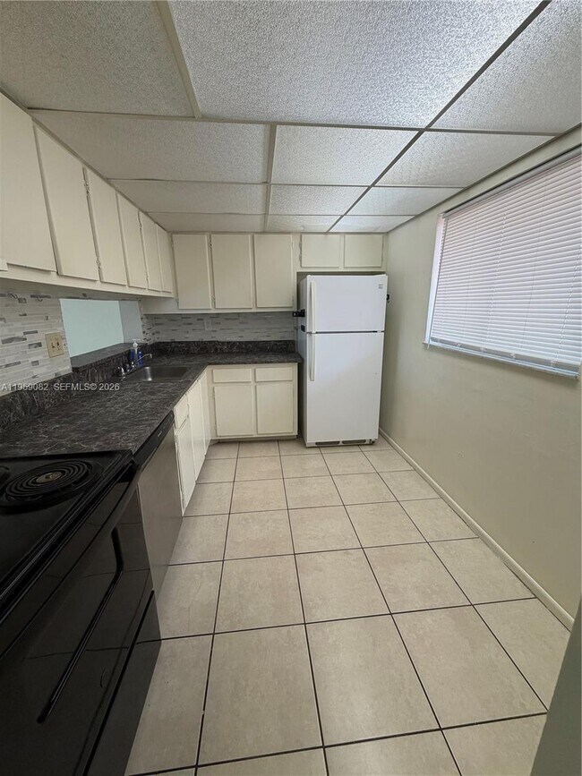Building Photo - 8600 SW 133rd Avenue Rd