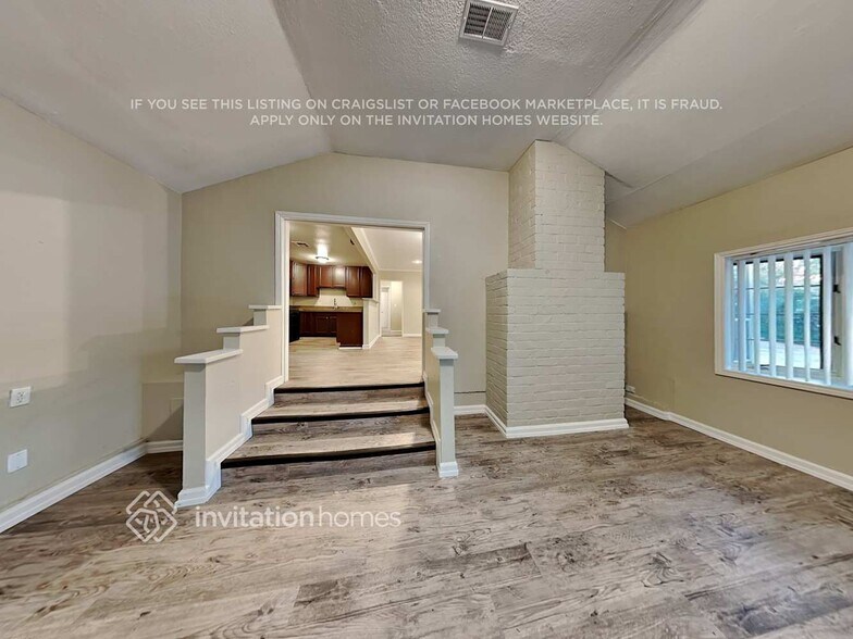 Building Photo - 8159 Beeman Ave