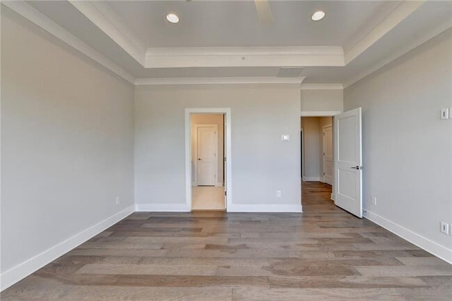 Building Photo - 375 Chiswick Cir