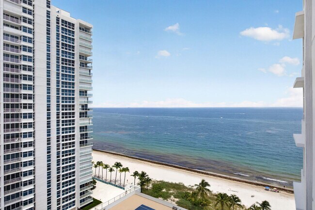 Building Photo - 1370 S Ocean Blvd