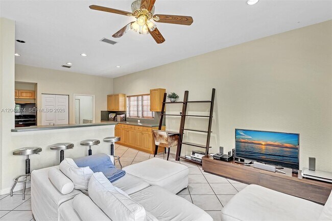 Building Photo - 3711 Falcon Ridge Cir
