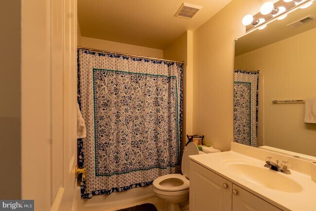 Building Photo - 12172 Tryton Way