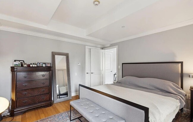 Building Photo - 1701 Locust St