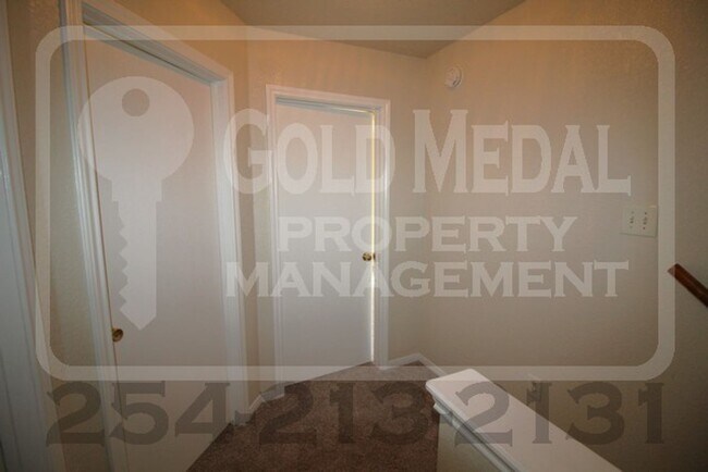 Building Photo - 1408 Dugger Cir
