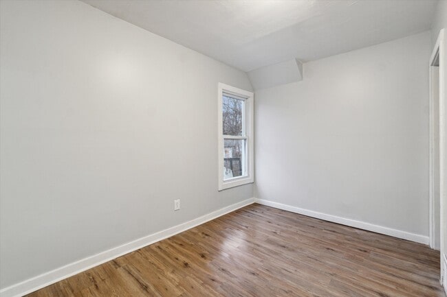 Building Photo - 1025 Cady Ct