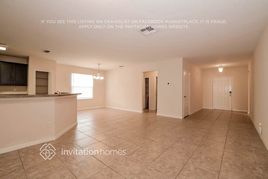 Building Photo - 719 Lake Douglas Dr