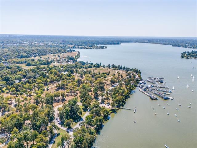 Building Photo - 9443 Waterview Rd