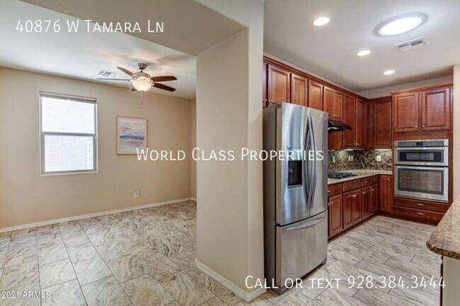 Building Photo - 40876 W Tamara Ln