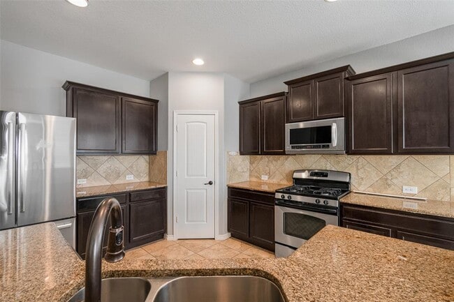 Building Photo - 19701 Drifting Meadows Dr