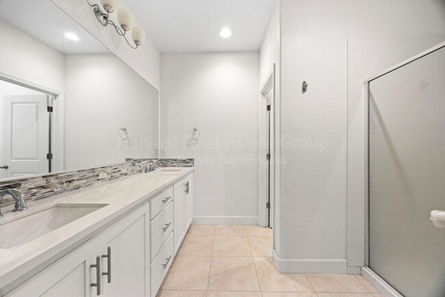 Building Photo - 38934 Lemongrass Wy