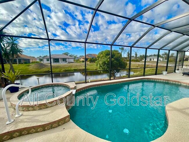 Building Photo - 9 Medalist Way