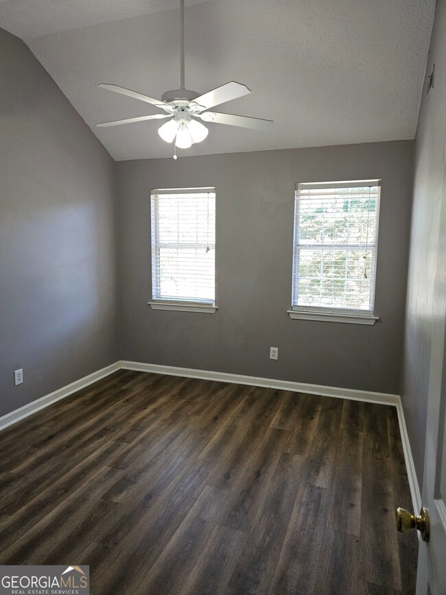 Building Photo - 218 Preston Cir