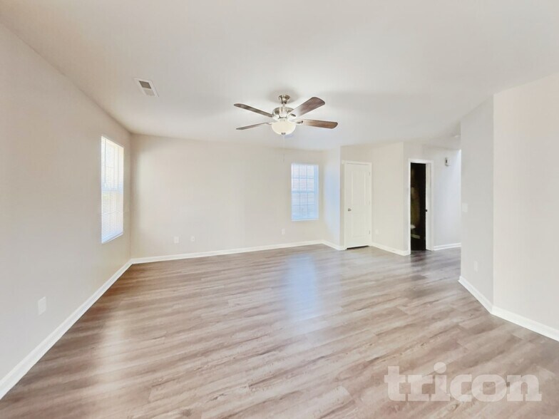 Building Photo - 1934 Chapel Brook Way