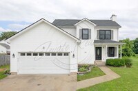 Building Photo - Three Bedroom On One Acre Lot in Clarksvil...
