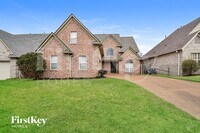 Building Photo - 6706 Einat Cove