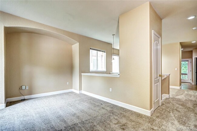 Building Photo - 3 bed / 2.5 bath duplex in Castle Rock!! -18 month lease preferred