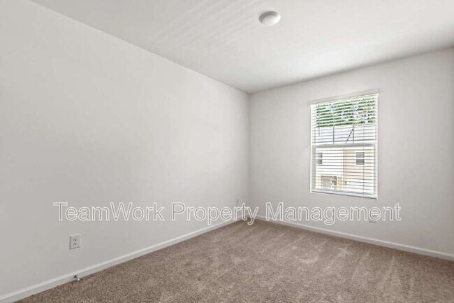 Building Photo - 1202 Scarlett Maple St