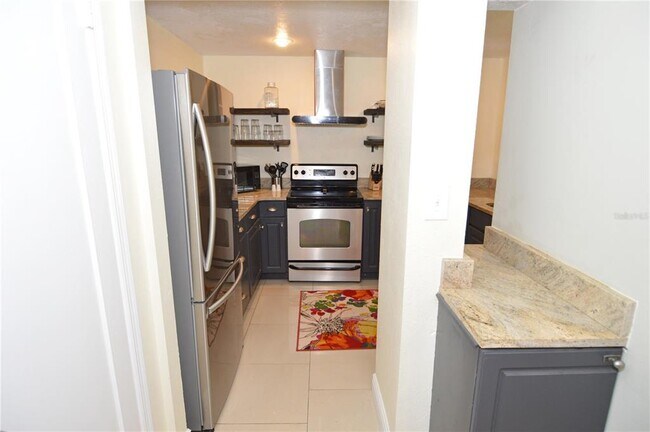 Building Photo - 3873 Pompano Dr SE