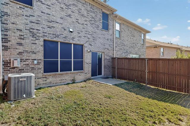 Building Photo - 2584 Jackson Dr