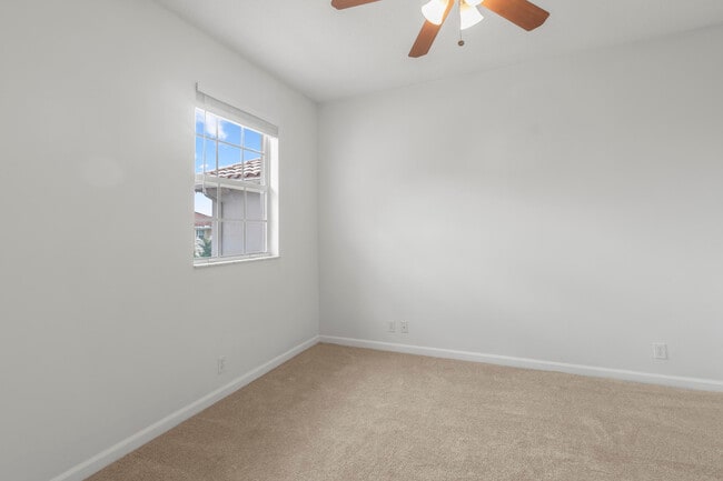 Building Photo - 9661 Cobblestone Creek Dr