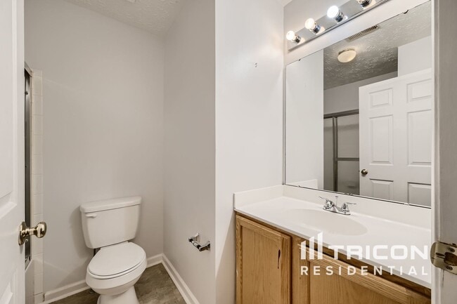 Building Photo - 8384 Frostwood Dr