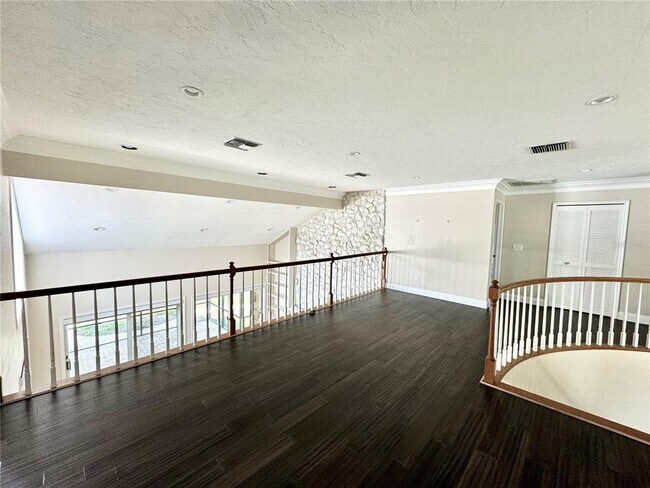 Building Photo - 7315 Hunt Club Ln
