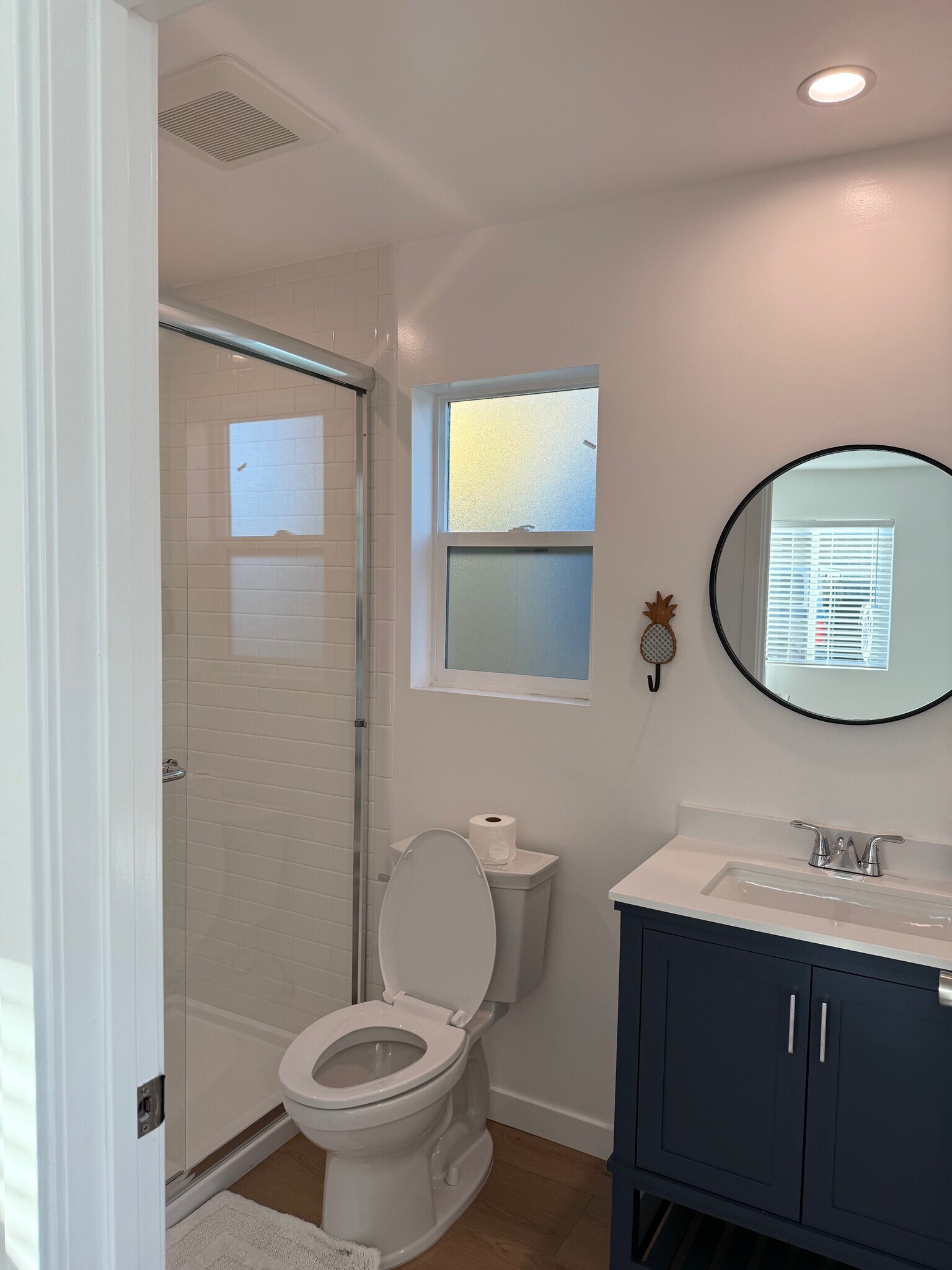 Building Photo - 22105 1/2 Dolores St