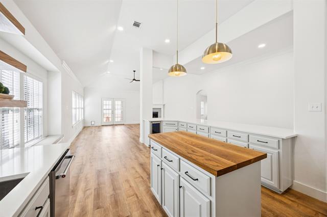 Building Photo - 1273 Tioga Dr