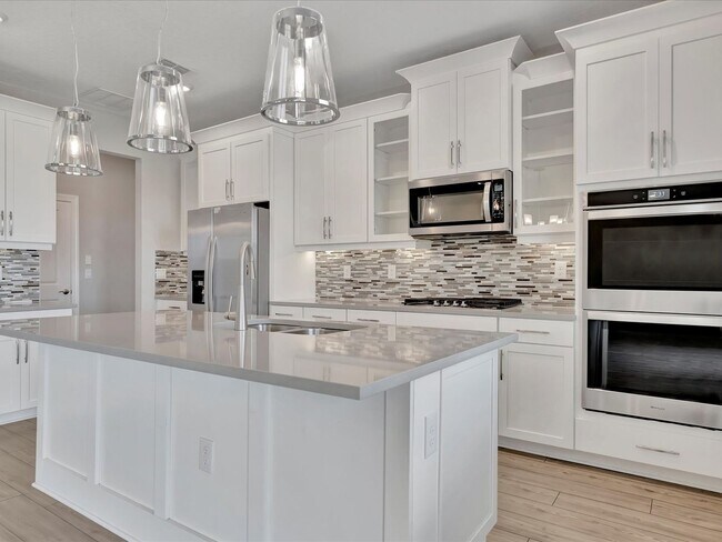 Building Photo - Savanna, Lakewood Ranch 4 bed/2.5 bath Unfurnished Home