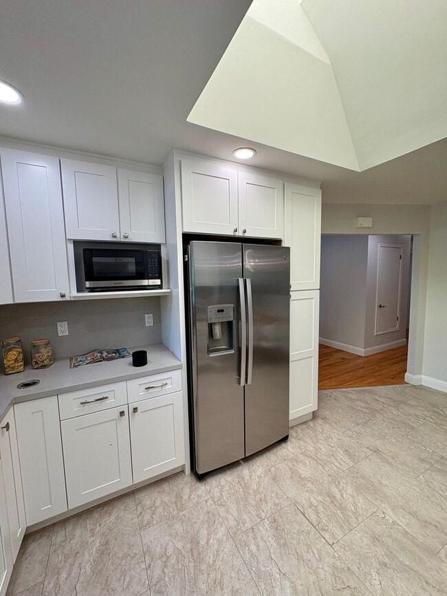 Building Photo - Updated Single Story Home with Cupertino Schools