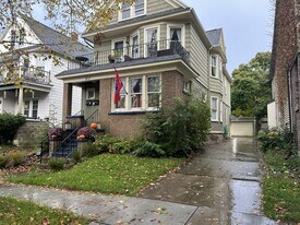 Building Photo - 817 Ashland Ave