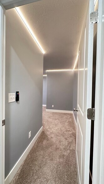 Building Photo - 2830 Blackwood