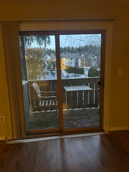 Building Photo - 5323 Ravens Crest Dr