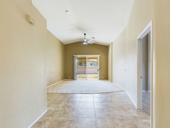 Building Photo - Garden Lakes retreat complete with private pool