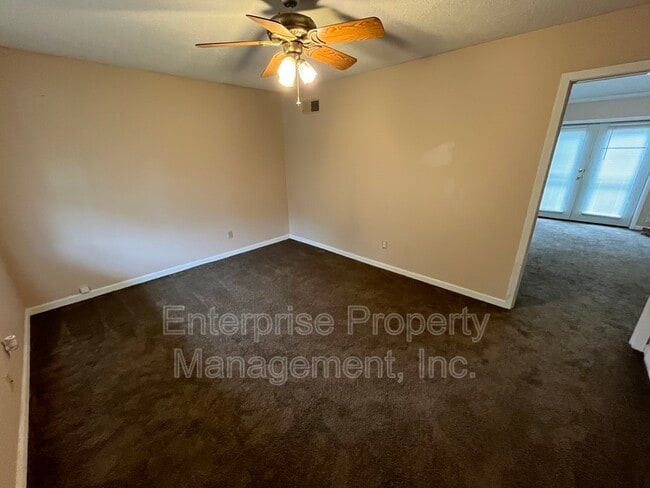 Building Photo - 5312 Plover Dr