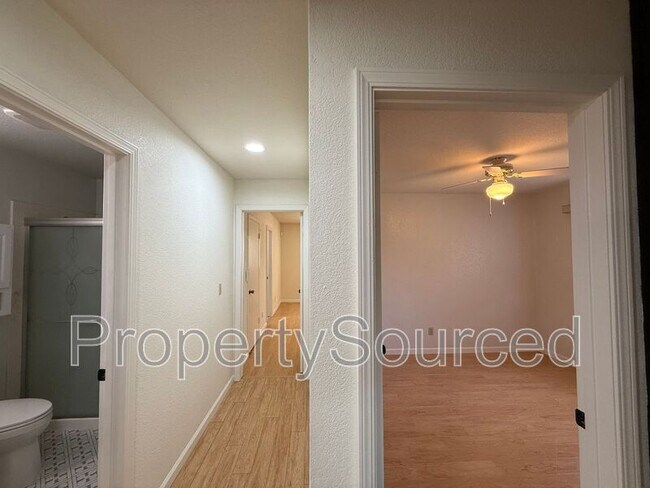 Building Photo - 1444 Snead Ct