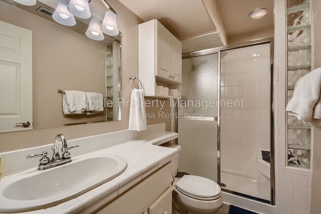 Building Photo - 9948 Deer Creek Ln
