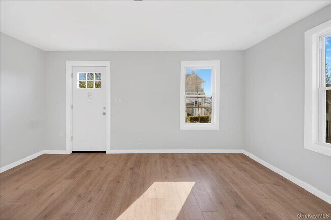 Building Photo - 216 Pugsley Ave