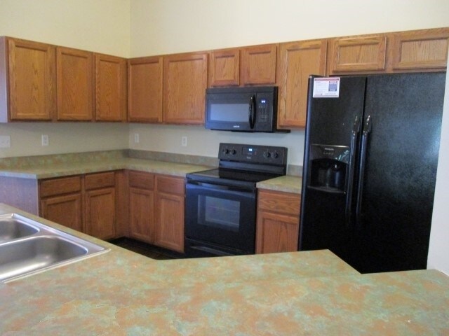 Building Photo - 3428 World Ct