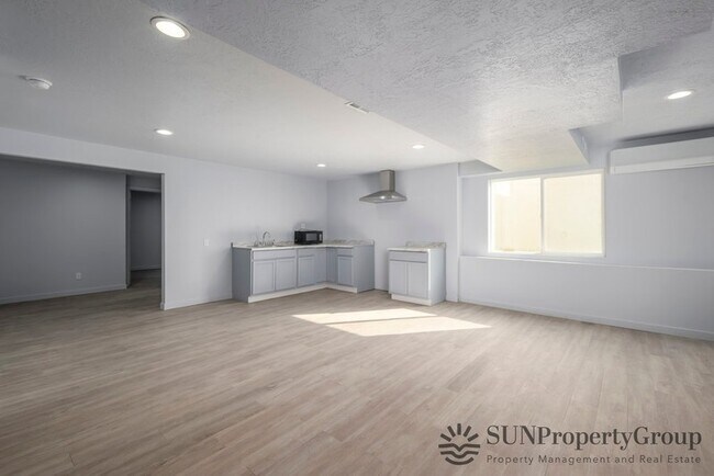 Building Photo - 3551 Sojo Dr S