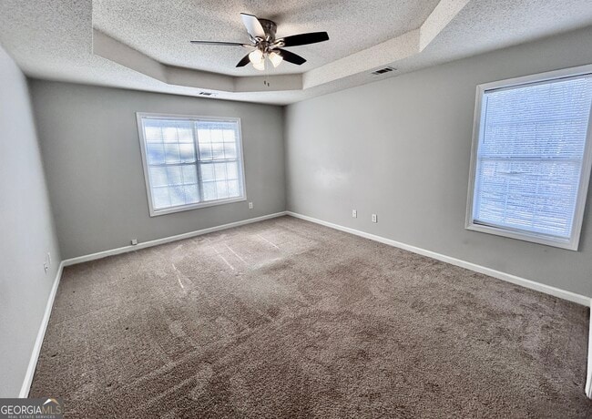 Building Photo - 22 Meadow Chase Way