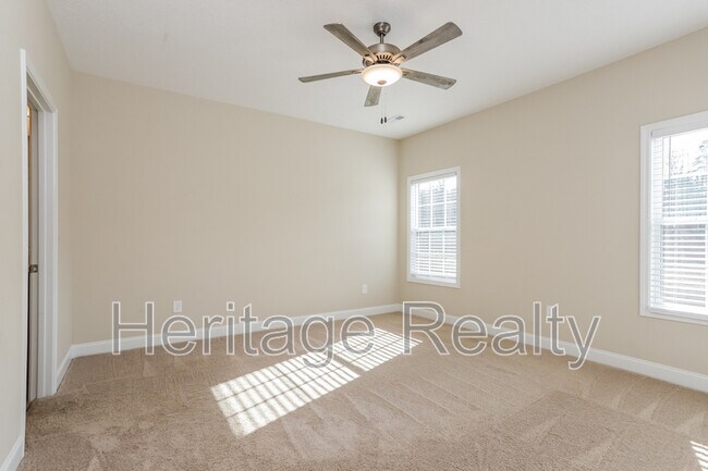 Building Photo - 11356 Sawyers Vly Dr