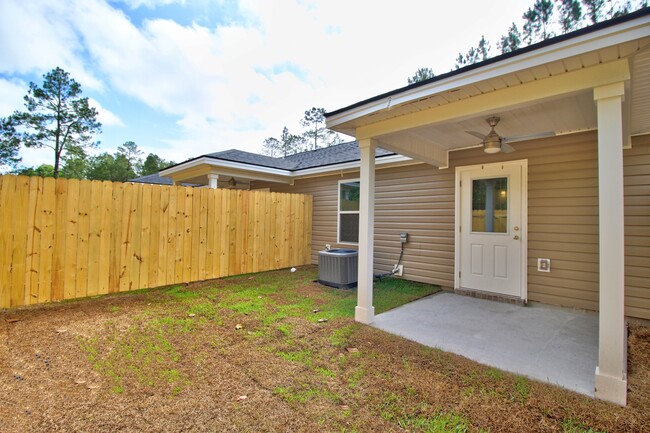 Building Photo - 14003 Cecil Nobles Hwy