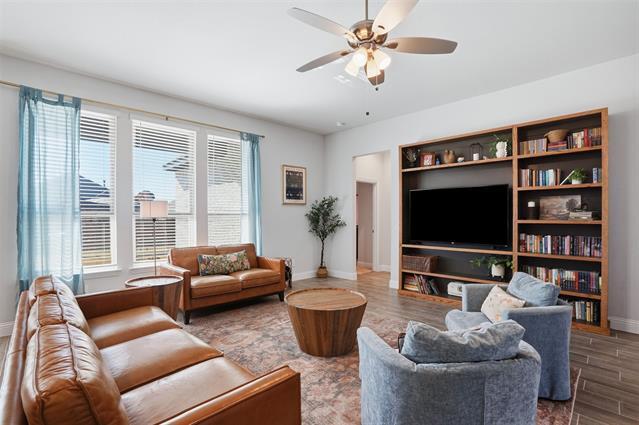 Building Photo - 1027 Moss Grv Trl