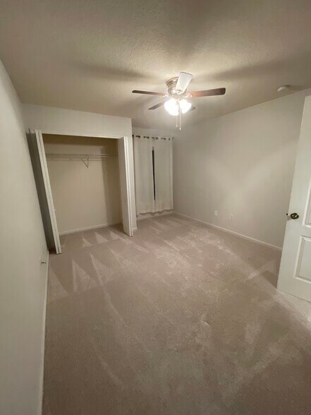 Building Photo - 159 Merlot Way