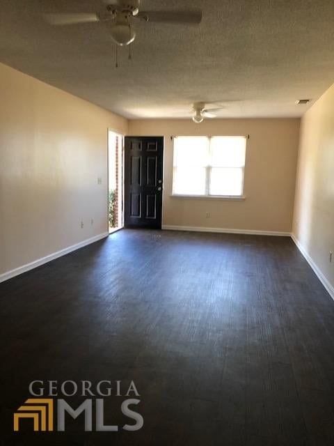 Building Photo - 19 Bea Dot Way