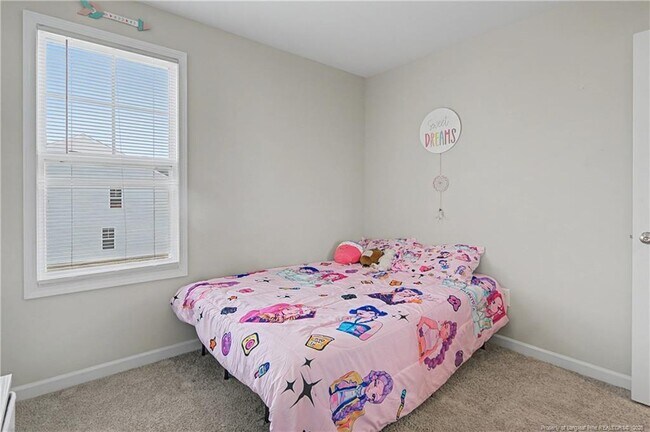 Building Photo - 21 Terrier Ct